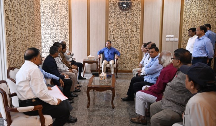 প্রধানমন্ত্রীর সঙ্গে পূজা উদযাপন পরিষদ প্রতিনিধিদলের সাক্ষাৎ